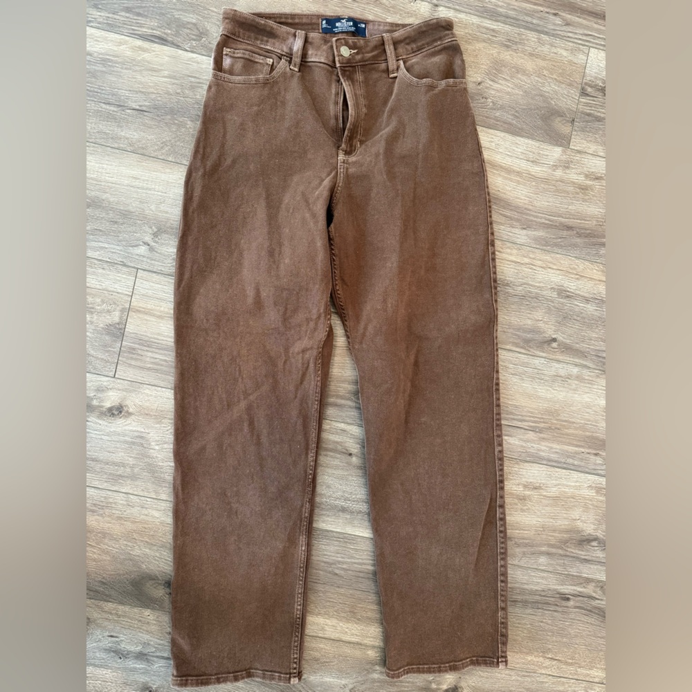 Hollister Woman’s Brown Dad Jeans